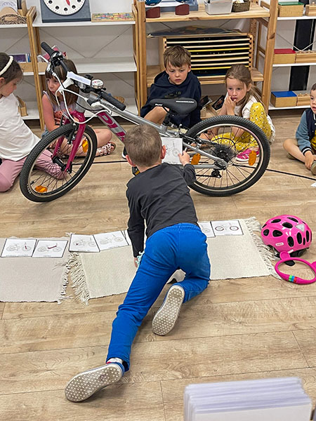 swiatowy dzien roweru 3 czerwca 2022 przedszkole montessori wroclaw