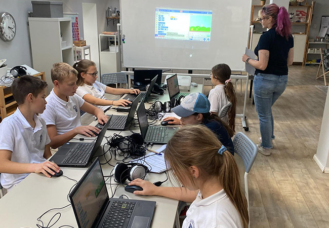 zajecia programowanie scratch akademia montessori