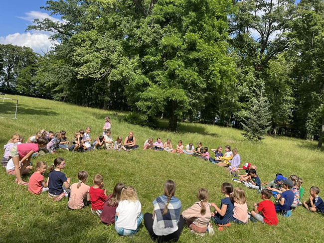 zielona szkola w montessori farm school brzezina