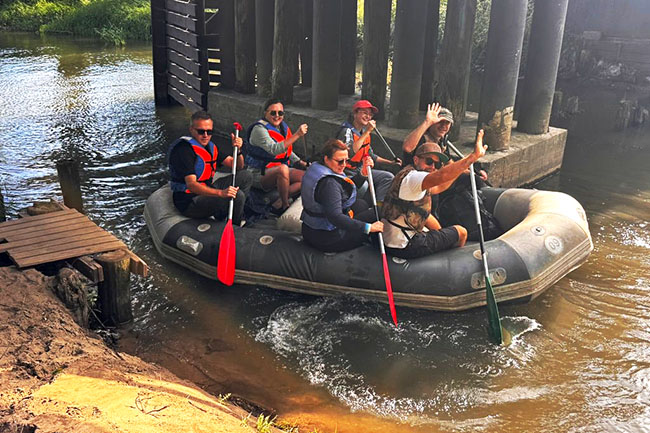 splyw bystrzyca ponton rafting szkola montessori
