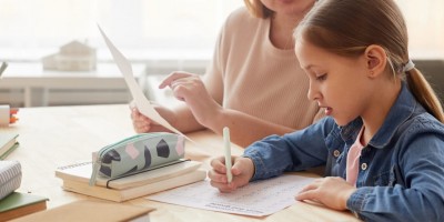 Edukacja domowa w IMA – Odkryj wolność nauki w duchu Montessori!